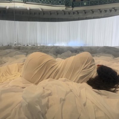 _____iiii5's profile picture. الحضن ليس دوما ذراعين، أحيانا كلمه .