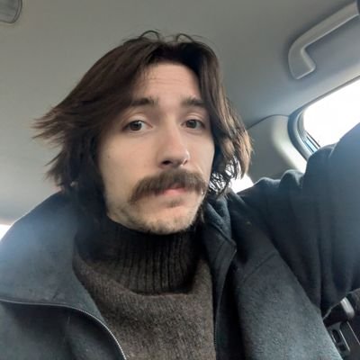 IcedApple's profile picture. 26 • virgo ♍ • they/them • avid tea drinker • counter strike • stuff enjoyer