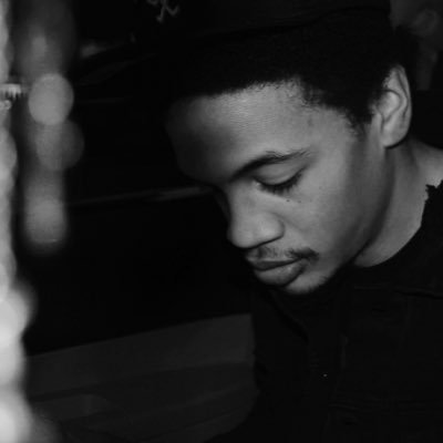 youlovevally's profile picture. If you died today… would you say you lived ?