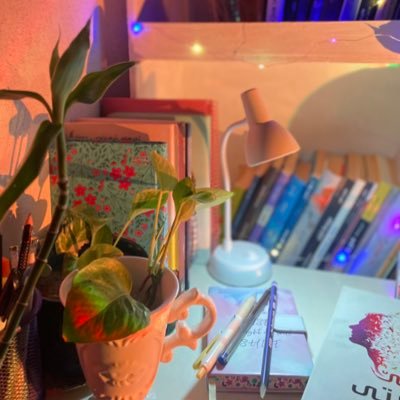 YHshyar20's profile picture. 