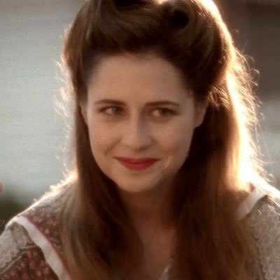 kittybeesly's profile picture. WWPBD (what would pam beesly do)