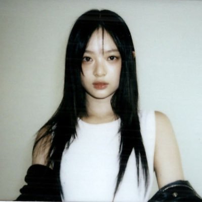 yueasf's profile picture. i wish i hated you