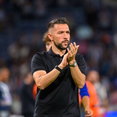 leofcpsx29's profile picture. 1893💙@fcporto & @fcbarcelona