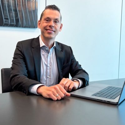 _andres_5626's profile picture. Centrados en los mercados y 🧐 desarrollando herramientas y sistemas de trading de próxima generación 📊 20 años de experiencia en trading e inversión 📈