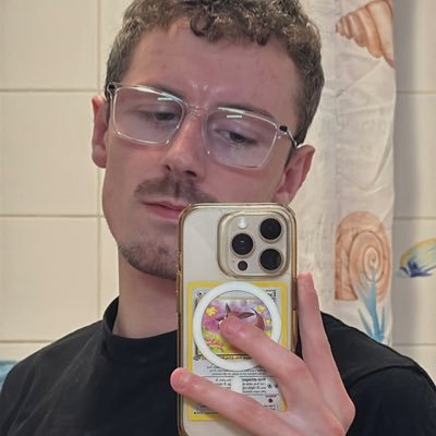 dimdcss's profile picture. ♋️ || @BillieEilish