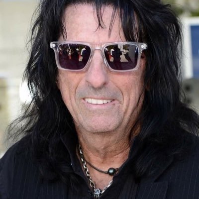 Alicecooper6m's profile picture. I love you all my fans around the world 🌎 Your love and support means a lot to me 🇺🇸🇺🇸🇺🇸🇹🇻🇨🇭🇨🇭🇺🇾🇬🇧😘😘😍❤️. I love you all my fans 🌎🇦🇮🏁🇦🇴