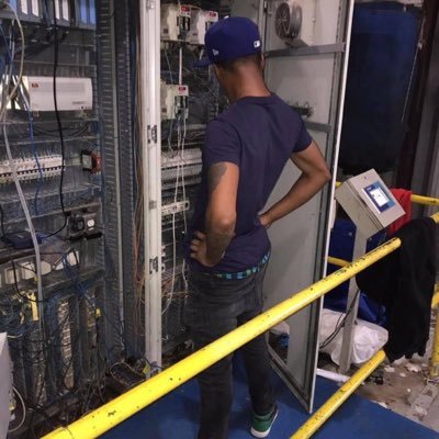 xxdewo's profile picture. 