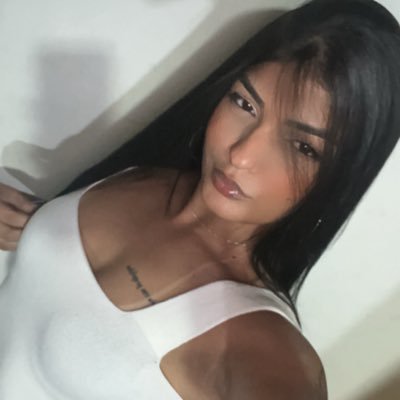 Luanap015's profile picture. ✨ https://t.co/RmeAJo3RhM