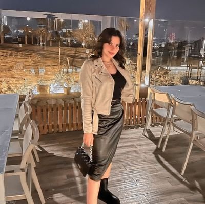 doniaa21_'s profile picture. angst and suffering enjoyer