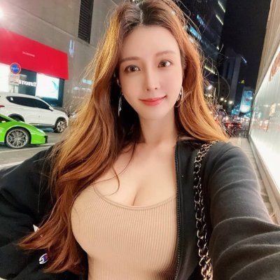 rainbow__nzz's profile picture. 🌷 Embracing the beauty of silence