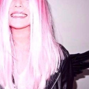 fluffiezkitty's profile picture. back on #edtwt for like the 4th time ⸝⸝.ᐟ⋆ PURELY posting for myself, idgaf about likes 🐾💜spread peace n love