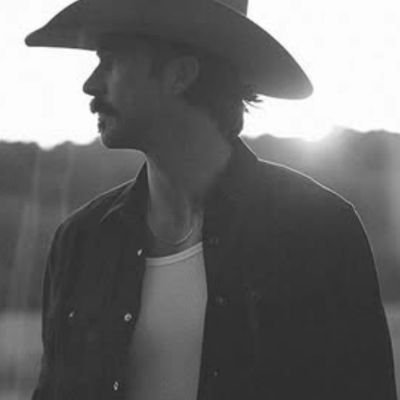 green_rile87's profile picture. This account was just created to have a good conversation with all my lovely fans around the world 🌎