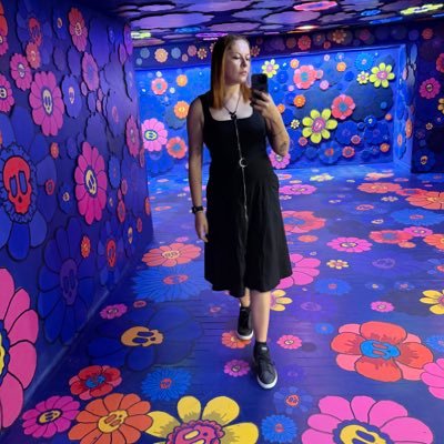 Nnina_luna's profile picture. 