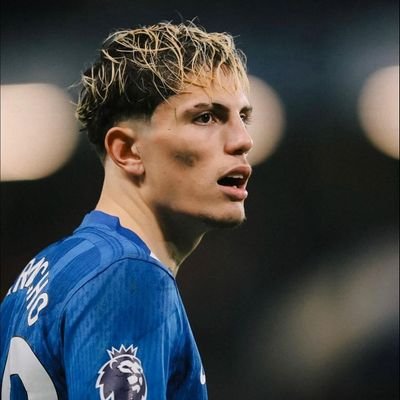 ChristianMakov2's profile picture. Chelsea FAN🟦🟦
inter lover 🟦⬛
Madrid lover ⬜⬜