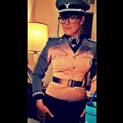 _roelynnstone_'s profile picture. Volksempfänger Media - X Live
WHITE NOI⚡︎E - Host
Independent Journalist