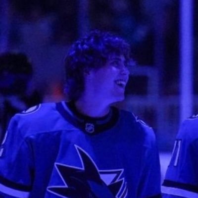 dailysmitty2's profile picture. daily content of smitty !! 🦈 #thefutureisteal