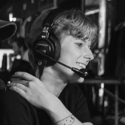 meleeschnitte's profile picture. juna 🏳️‍🌈💜🏳️‍⚧️ she/it 🐟 here for melee 🤙

commentator 🎤 lil' TO 💥 samus girlie

📸 @shannadesu

do better, go here 👉 https://t.co/r6z1w025b5