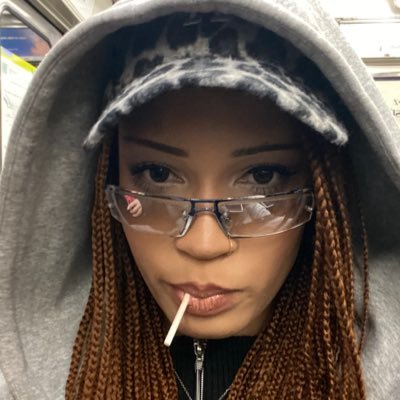 groovybugatti's profile picture. Groovyroom Manager