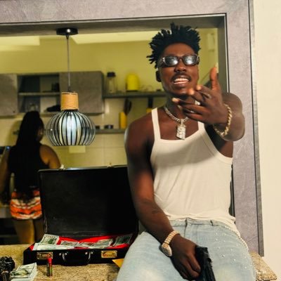 PlugRichie1's profile picture. I belong to good👽 #plugrichie music artist