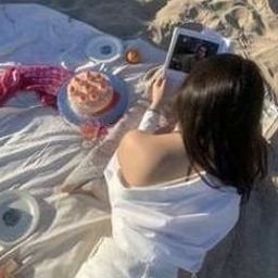 Sleewcui161498's profile picture. 