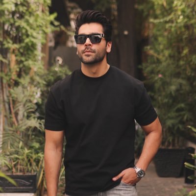 iuzairhasan's profile picture. 💻 Digital Strategist | 🎙️Podcaster | 📲CEO / Founder MAXUM | VP One Homes⚡ Instagram https://t.co/Yi9IT884mE