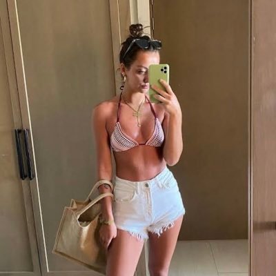 Oliviaevans001's profile picture. 