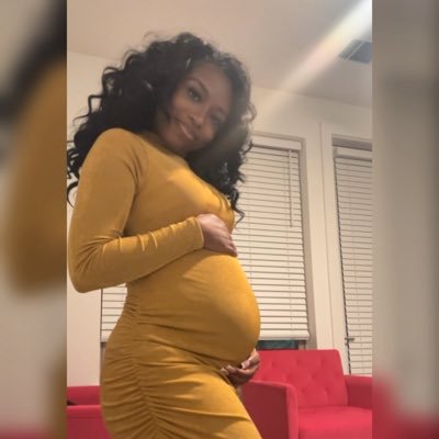 faithfullyx0x0's profile picture. Covered, Favored, Kept✝️Poetry In Motion. Baby Hair Enthusiast. UNCC & Northeastern Alum. If every nigga in your clique is rich, you clique is rugged.” 👾👽🦄