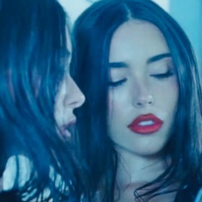 Emailsicantspel's profile picture. I was always blue behind the red blood stain on my lips |she/her | 18