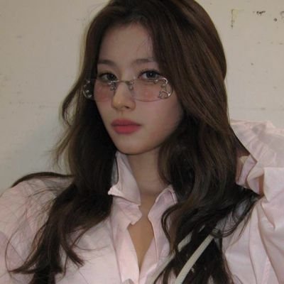 fakinayluu's profile picture. 