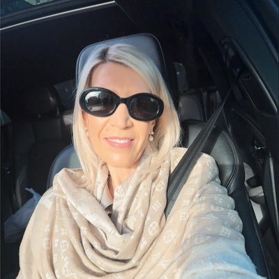 co_kathy's profile picture. Authentically sharing what i love 🫶🏻 mom 👩, PHD, Fashion | country living | 2 Dogs