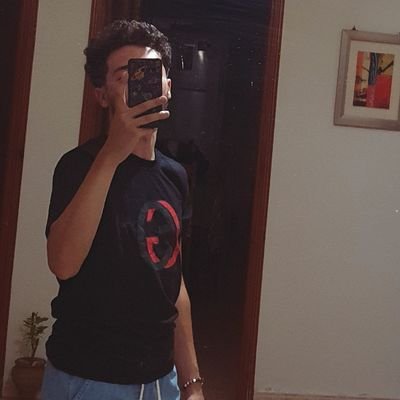 islamuuus's profile picture. ALORS LES AMOUREUX ÇA SOUFFRE ?