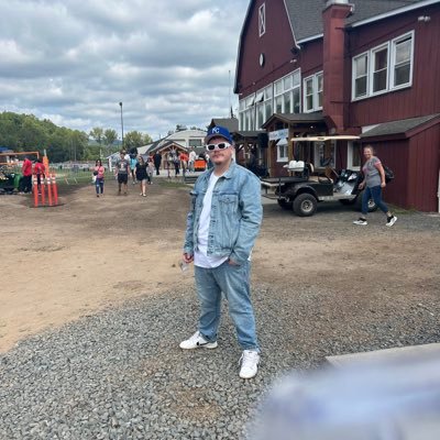 ItstheRoc112's profile picture. Habitual Line Stepper