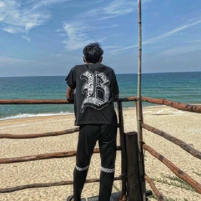 IskandarDn46769's profile picture. nak suger daddy satu nk jadi anak ikan dia ni