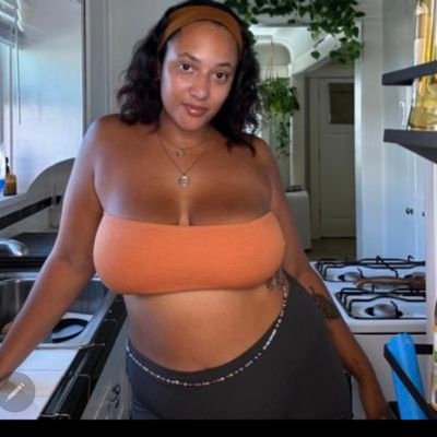 Hinata357899's profile picture. 