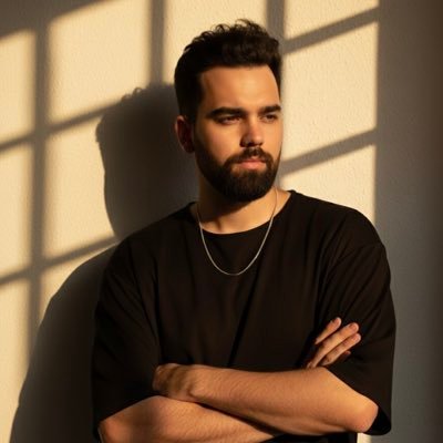 someoneusedto's profile picture. - I'm a villain in someone's story.