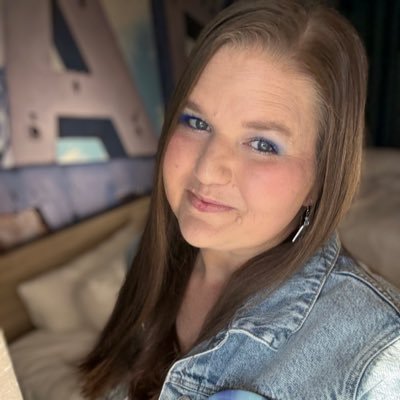 amandafong323's profile picture. 