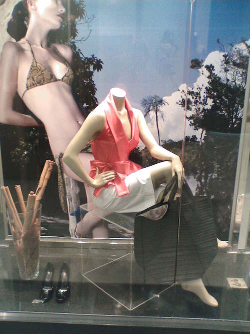 vitrinas's profile picture. 