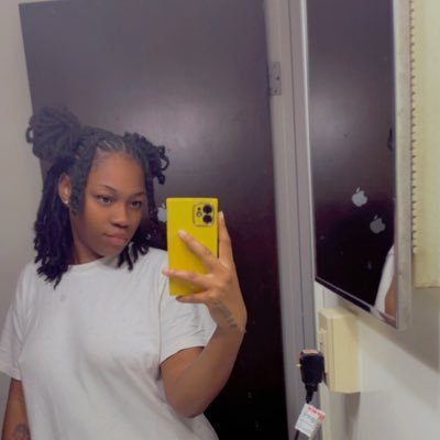 aqeedahdgnf's profile picture. ain’t shit to it, but to do it