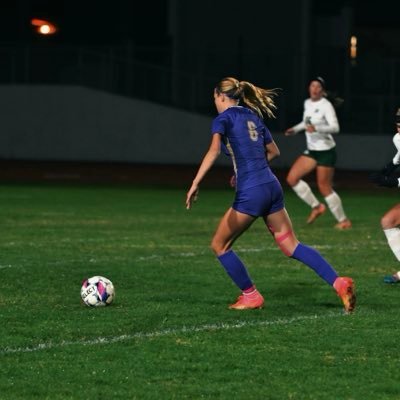 LilySparks16_'s profile picture. 