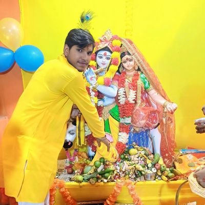 Krishna50523535's profile picture. इस बार राजद ही आएगी
जीत का झंडा फहराएगी
अराजक तत्वों कुछ भी कर लो
सबको राजद की सरकार ही भायेगी।
💚💚💚💚💚जय राज़द💚💚💚💚💚