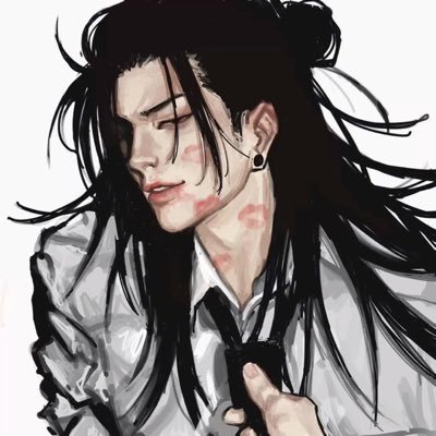 starlitefem's profile picture. 