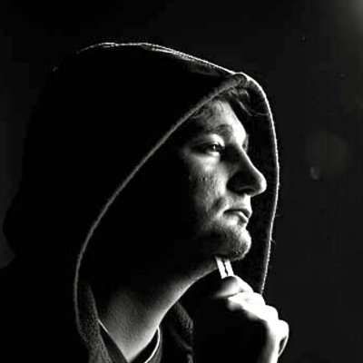 EL_Fxtradcr's profile picture. 投資家歴16年。ホームレス生活から約3年で億トレに成り上がり、現在総資産100億円超えました。最近まで海外で投資家チーム率いていました。FX・株・仮想通貨で億稼げる独自の手法を確立。””投資を使った本当のお金稼ぎ””をフォロワーに無償で教えてます。