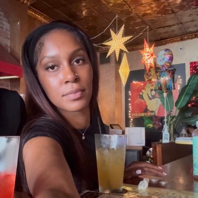 __sabwich's profile picture. “WE CANNOT CHANGE THE CARDS WE ARE DEALT, JUST HOW WE PLAY THE GAME”🃏