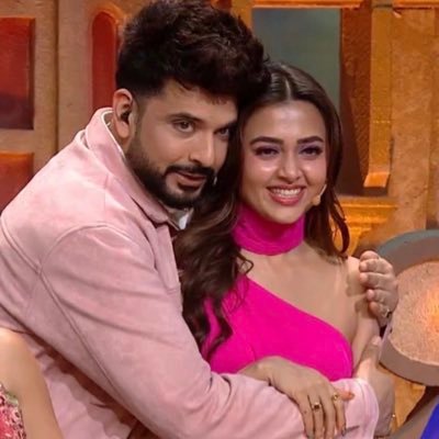 mahibrar8's profile picture. health care assistant in hospital 🏥