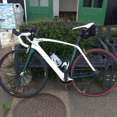 svillage3636's profile picture. SVillage 代表の南です。 ゴルフ関連、自転車関連、またジュニア育成関連、木工加工、家具製作、アクセサリー作成販売など行っております⛳🚴‍♂🪑 活動報告をアップしていきます。ロードバイク。S-WORKS VENGE CVNDSH Edition。 自分よりジュニアの育成を。