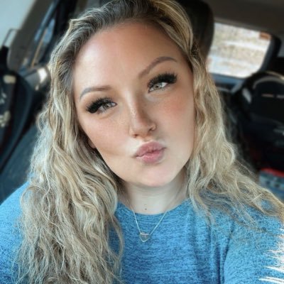 tatinthesouth's profile picture. hey hey :) mama and creator 💙follow my other account @nxtdoorthoughts & click the link to get to know me ✨🩷