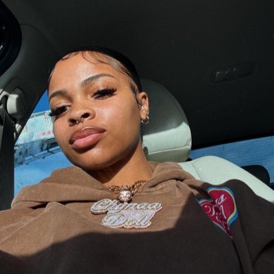 _perfectgirllll's profile picture. ⭐️⭐️⭐️⭐️⭐️⭐️