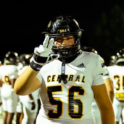Stojan_Gasic28's profile picture. 🏈 OT/OG | Central Gwinnett High School lawrenceville GA | 6,1| 270 | C/O ‘28 | 3.1 GPA | Email:StojanGasic2028@gmail.com | (470)-399-5229 | @CGBlackKnightFB