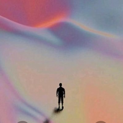 ay0paris's profile picture. 