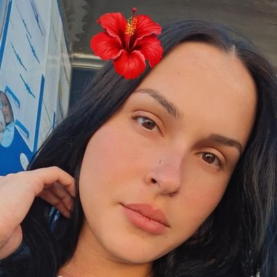 ElianniS32867's profile picture. 